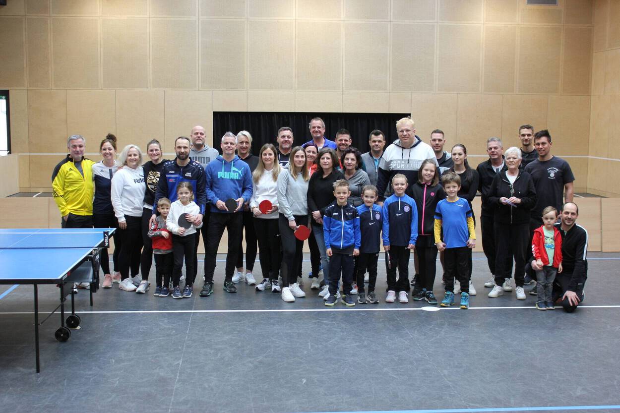 Tischtennisturnier am 22.11.2025